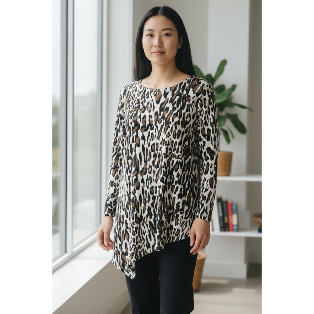 Chico's Off White Brown Black Animal Print Asymetircal Hem Top 2